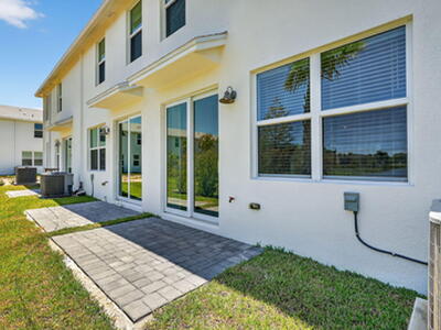 483 Salisbury Circle, Fort Pierce, FL 34982