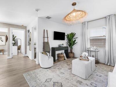 West Palm Beach, FL 33407