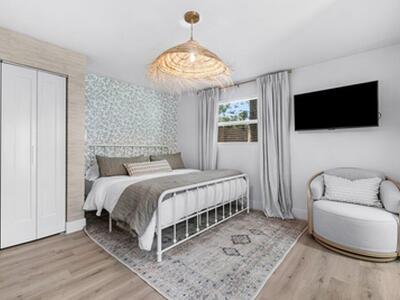 West Palm Beach, FL 33407