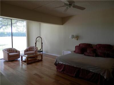 830 Greensward Court, Delray Beach, FL 33445