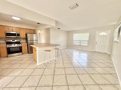 2370 NE 4th Avenue, Boca Raton, FL 33431