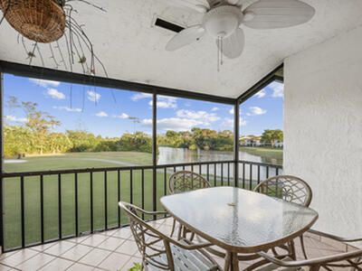 8305 Casa Del Lago, Boca Raton, FL 33433