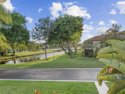 8305 Casa Del Lago, Boca Raton, FL 33433