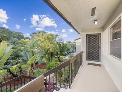 8305 Casa Del Lago, Boca Raton, FL 33433