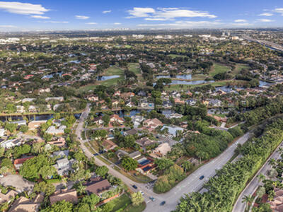 8305 Casa Del Lago, Boca Raton, FL 33433