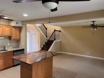 7200 NW 2nd Avenue, Boca Raton, FL 33487