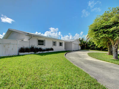 1171 Bimini Lane, Singer Island, FL 33404