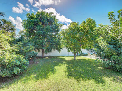 1171 Bimini Lane, Singer Island, FL 33404