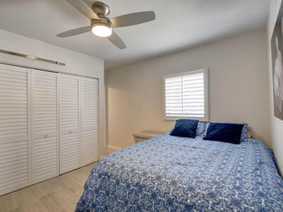 1020 Casuarina Road, Delray Beach, FL 33483