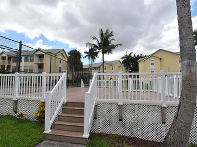 6300 La Costa Drive, Boca Raton, FL 33433