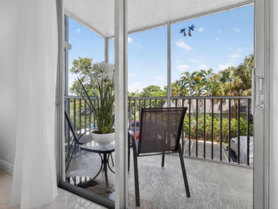 1131 SE 4th Street, Boynton Beach, FL 33435