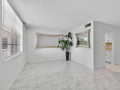 1131 SE 4th Street, Boynton Beach, FL 33435