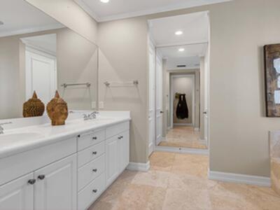 1028 Coralina Lane, Delray Beach, FL 33483