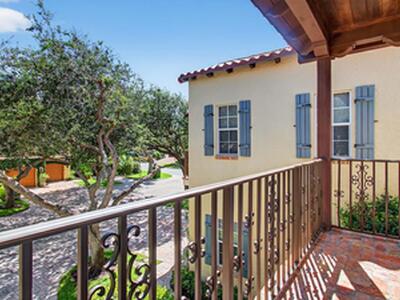 1028 Coralina Lane, Delray Beach, FL 33483