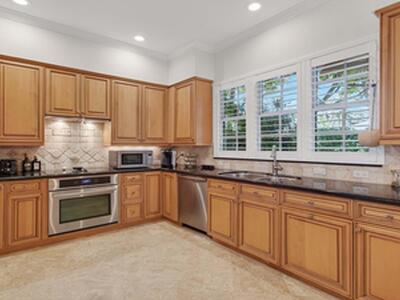 1028 Coralina Lane, Delray Beach, FL 33483