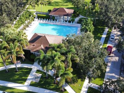 2913 E Community Drive, Jupiter, FL 33458