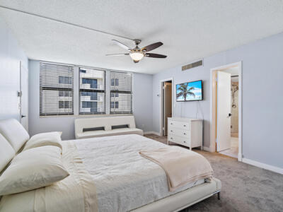 2800 N Ocean Drive, Singer Island, FL 33404