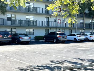 9440 SW 8th Street, Boca Raton, FL 33428