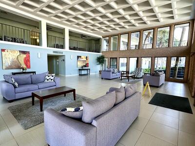 9440 SW 8th Street, Boca Raton, FL 33428