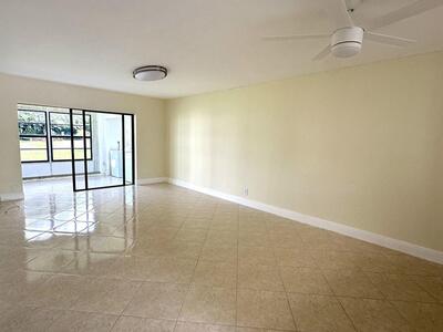 9440 SW 8th Street, Boca Raton, FL 33428