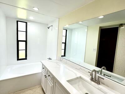 9440 SW 8th Street, Boca Raton, FL 33428