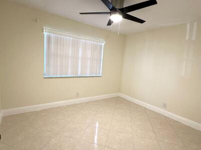 9440 SW 8th Street, Boca Raton, FL 33428