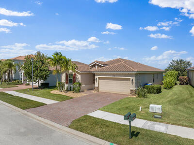 1786 Berkshire Circle SW, Vero Beach, FL 32968