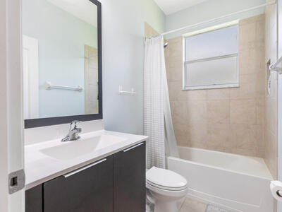 1786 Berkshire Circle SW, Vero Beach, FL 32968