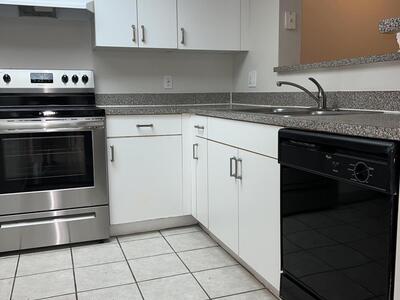 5001 Wiles Road, Coconut Creek, FL 33073