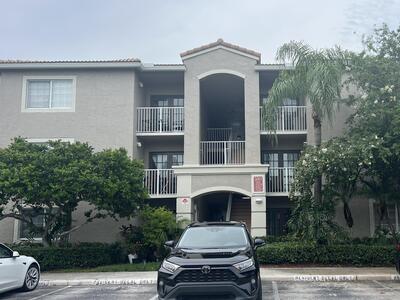 5001 Wiles Road, Coconut Creek, FL 33073