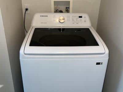 5001 Wiles Road, Coconut Creek, FL 33073