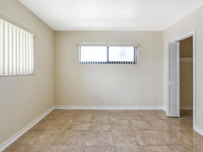 300 80th Street, Miami Beach, FL 33141