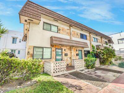 300 80th Street, Miami Beach, FL 33141