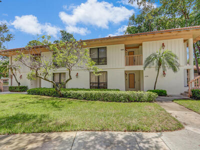 632 Brackenwood Cove