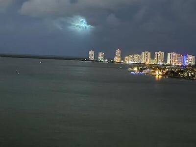 2650 Lake Shore Drive, Riviera Beach, FL 33404