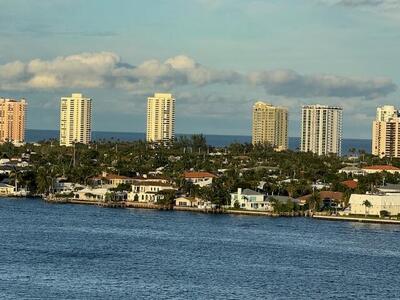 2650 Lake Shore Drive, Riviera Beach, FL 33404