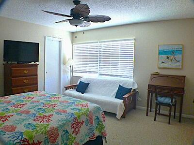 2686 NW 7th Court, Delray Beach, FL 33445