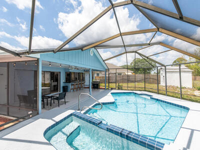 1481 SW Gastador Avenue, Port Saint Lucie, FL 34953