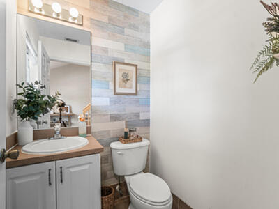 318 SE 23rd Avenue, Boynton Beach, FL 33435