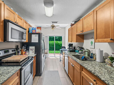 318 SE 23rd Avenue, Boynton Beach, FL 33435