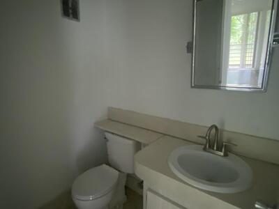 40 Norwich B, West Palm Beach, FL 33417