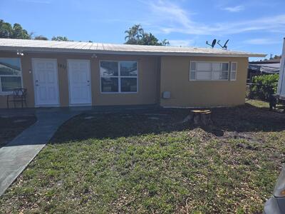 1871 Palm Acres Drive N