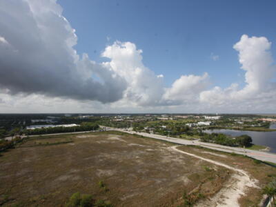 2000 Metropica Way, Sunrise, FL 33323