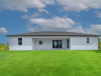 15245 Brainbridge Circle, Port Charlotte, FL 33981