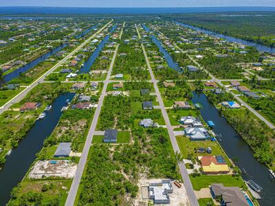 15245 Brainbridge Circle, Port Charlotte, FL 33981