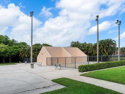 624 6th Way, West Palm Beach, FL 33407