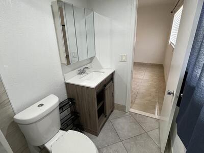 3220 NE 10th Street, Pompano Beach, FL 33062