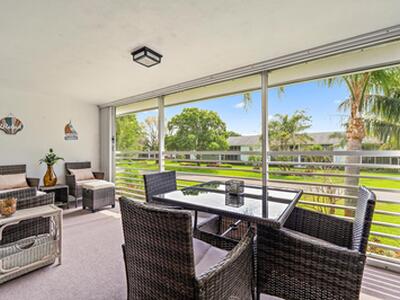 6 Garden Street, Tequesta, FL 33469