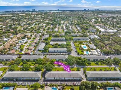 6 Garden Street, Tequesta, FL 33469