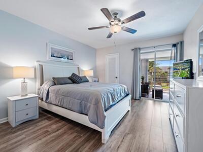 6 Garden Street, Tequesta, FL 33469